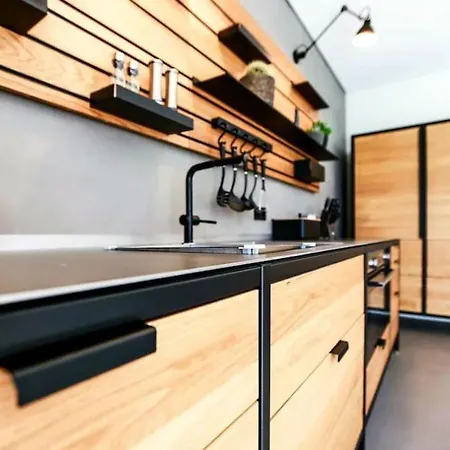 A Perfect Family Escape In Apartment *